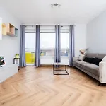 Wolczanska Pleasant By Bookinghost Apartment Lodz