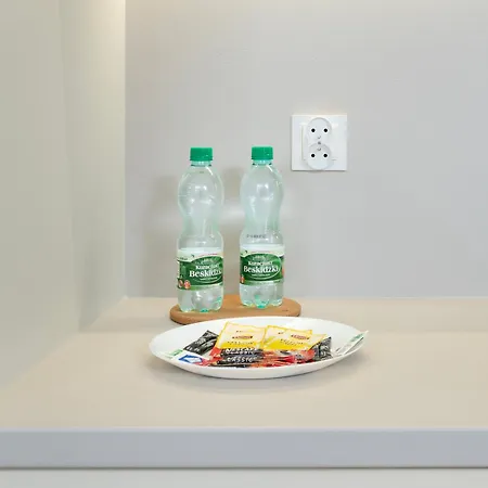 Wolczanska Pleasant By Bookinghost *