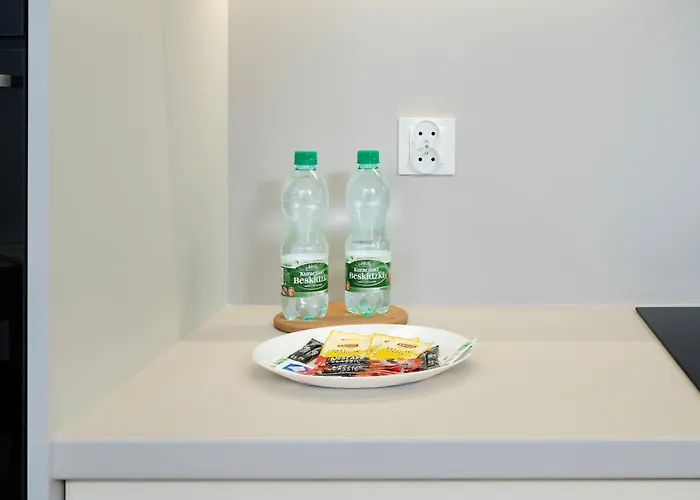 Wolczanska Pleasant By Bookinghost *